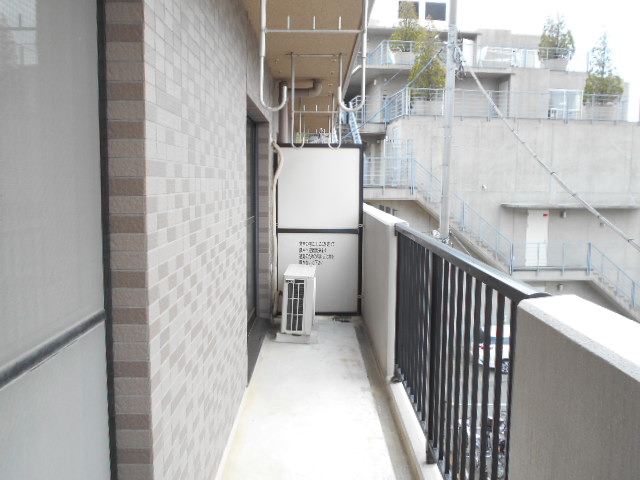 18/30 バルコニー