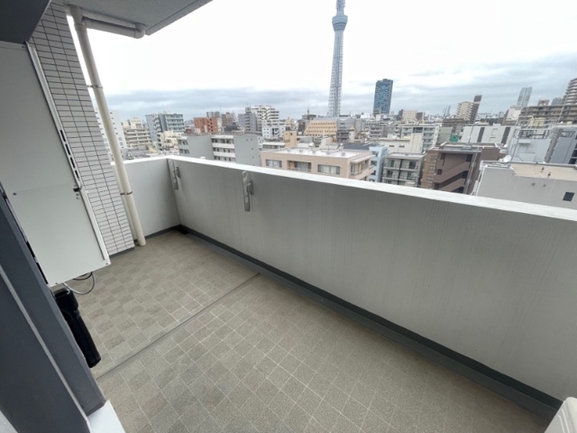 13/21 バルコニー