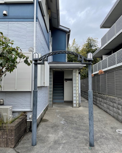 23/23 エントランス