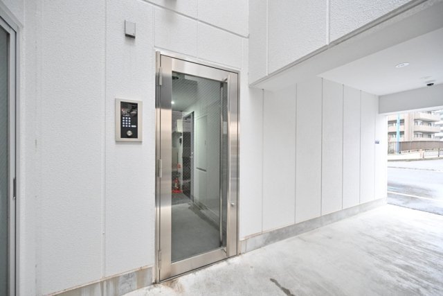 4/6 エントランス