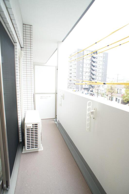 18/25 バルコニー