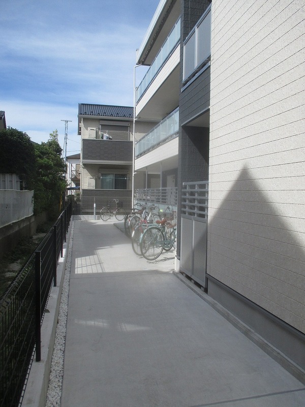 19/19 エントランス