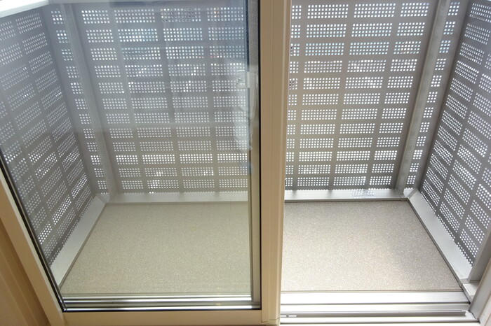 14/27 バルコニー