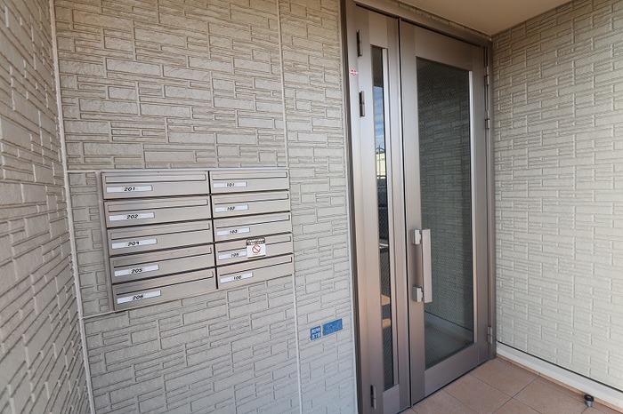 14/16 エントランス