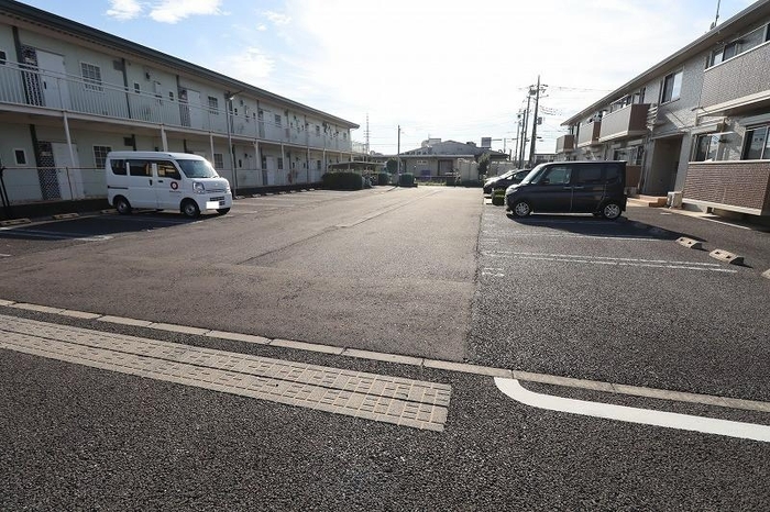 15/16 駐車場