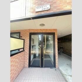 4/4 エントランス