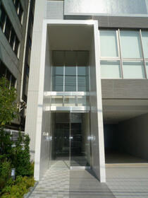 15/16 エントランス