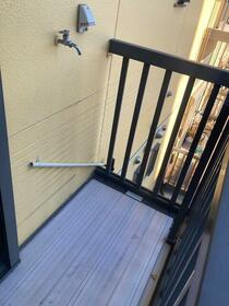 13/13 バルコニー