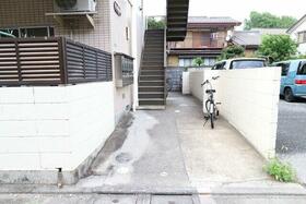 15/16 エントランス