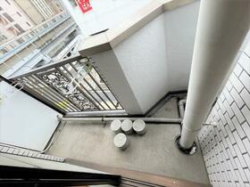 13/16 バルコニー