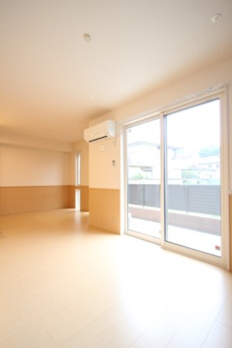 3/5 リビング/ダイニング