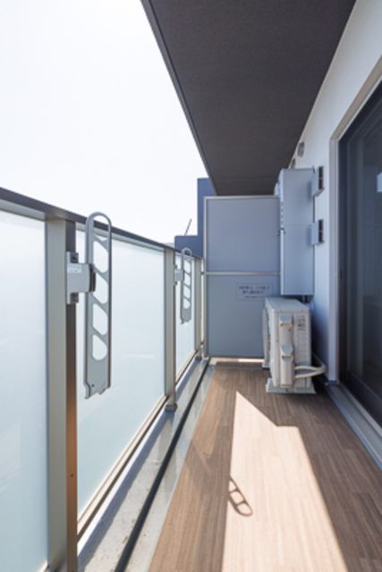 13/25 バルコニー