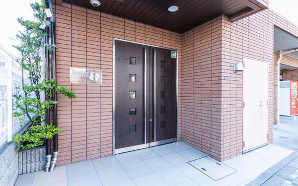 6/6 エントランス