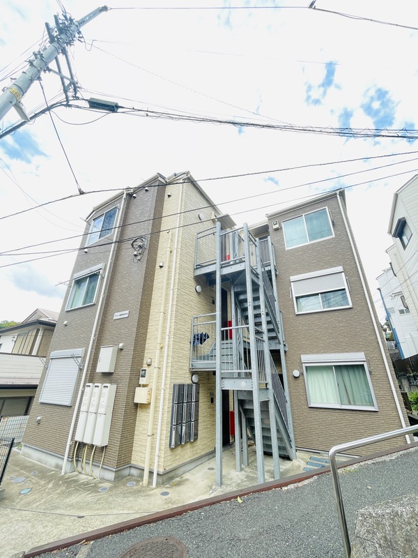 2/5 エントランス