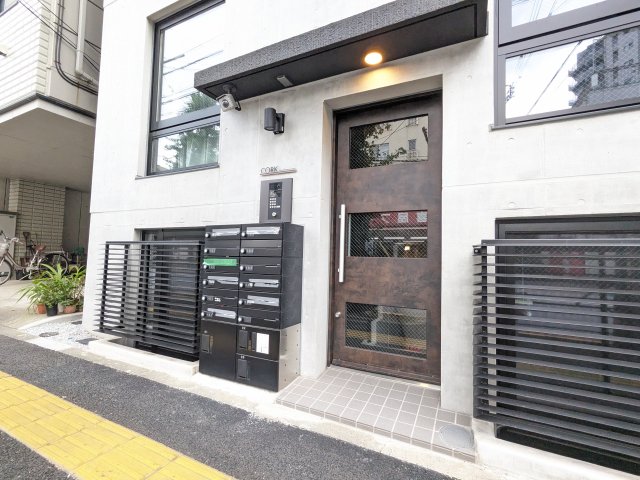 14/15 エントランス