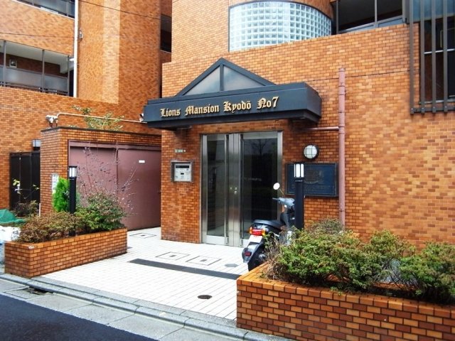 3/5 エントランス