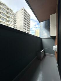 13/16 バルコニー