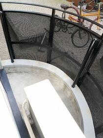 13/16 バルコニー