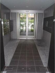 14/16 エントランス