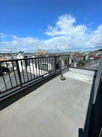 13/14 バルコニー