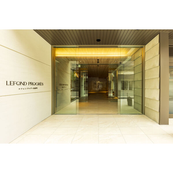 9/11 エントランス