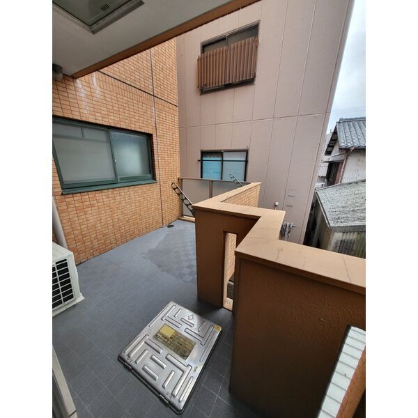 14/14 バルコニー