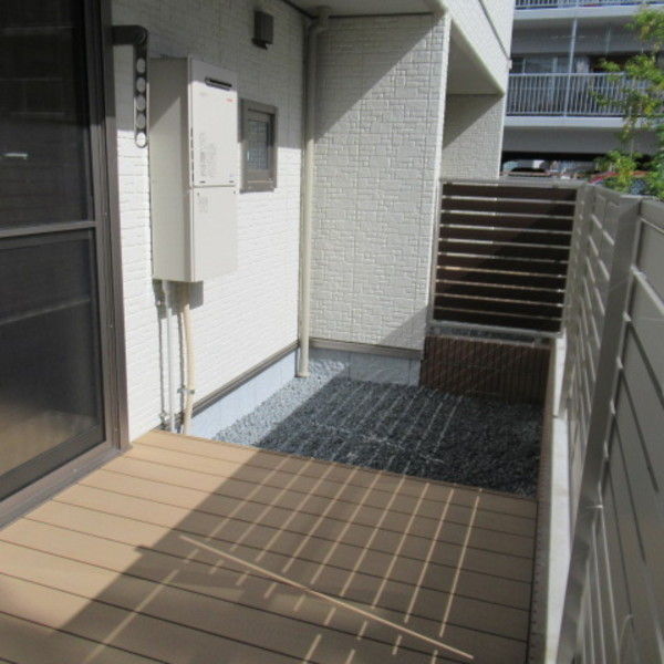 13/21 バルコニー