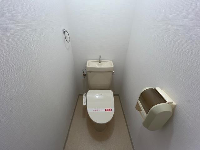 16/30 トイレ