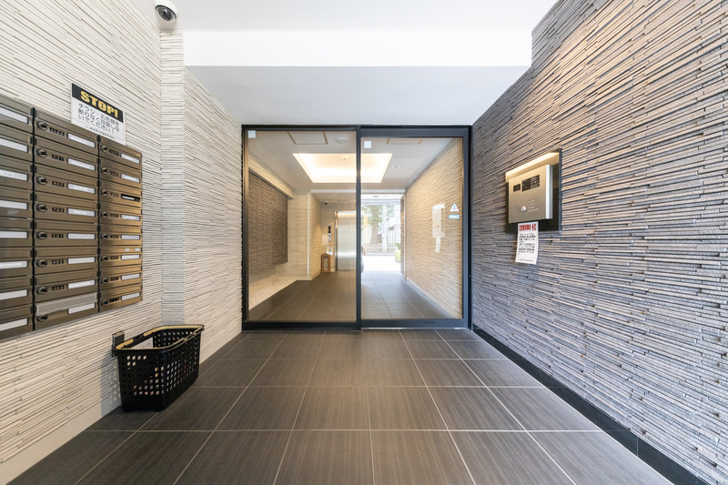 2/3 エントランス