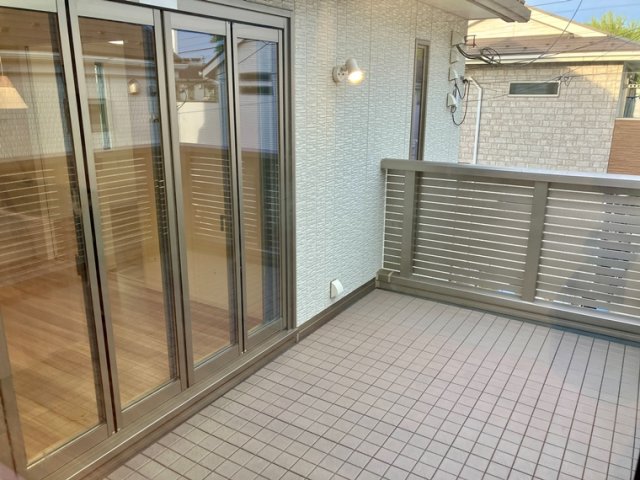 13/19 バルコニー