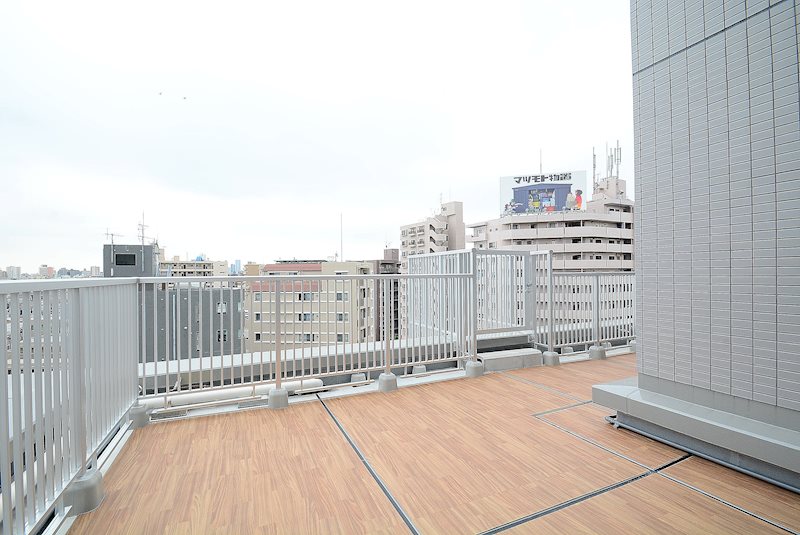 13/20 バルコニー