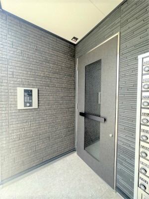 15/24 エントランス