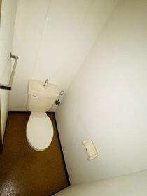 14/16 トイレ