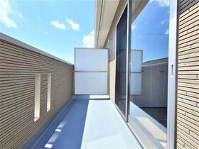 13/16 バルコニー