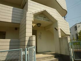 16/16 エントランス