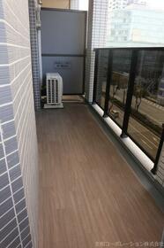 13/16 バルコニー