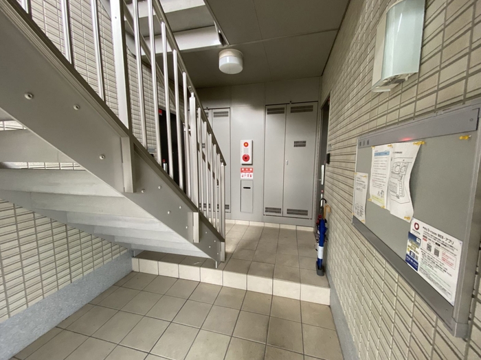 17/20 エントランス