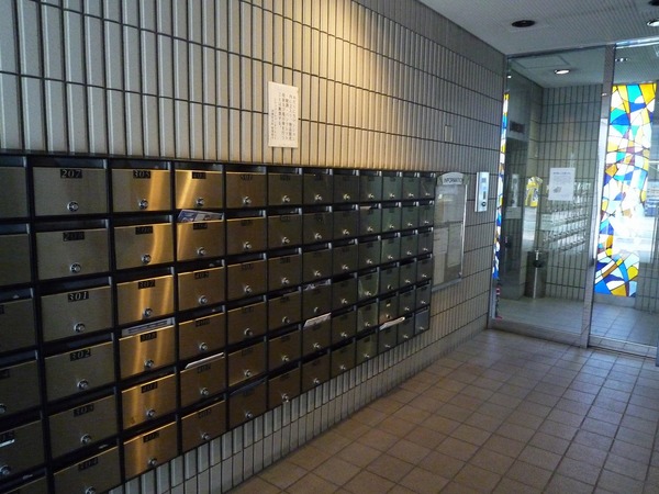 4/4 エントランス