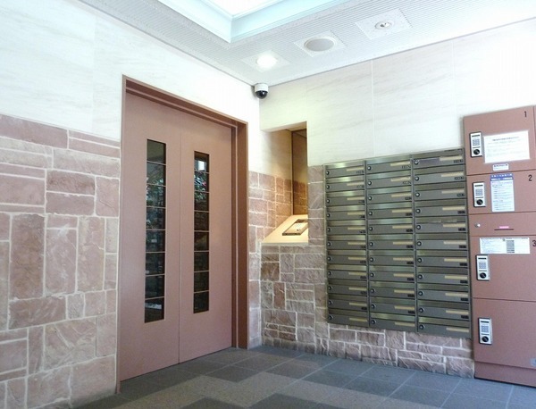 2/11 エントランス