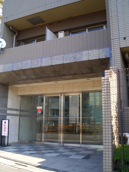 15/17 エントランス