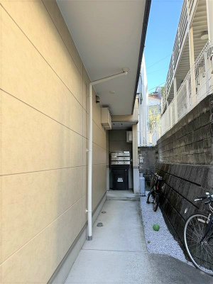 19/19 エントランス