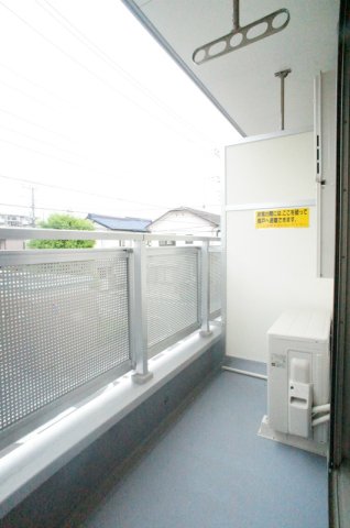 13/19 バルコニー