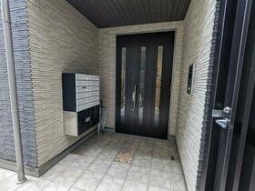 15/15 エントランス