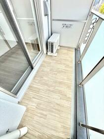 13/17 バルコニー