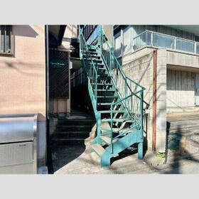 14/16 エントランス