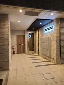 16/24 エントランス