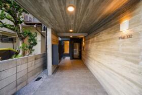 2/2 エントランス