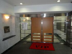 3/3 エントランス