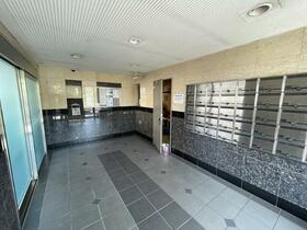 8/8 エントランス