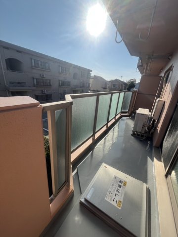 16/23 バルコニー